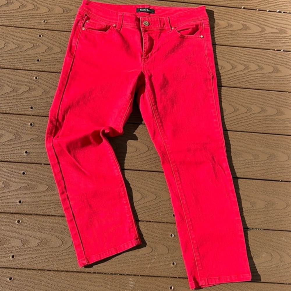 White House Black Market red slim crop jeans size 4